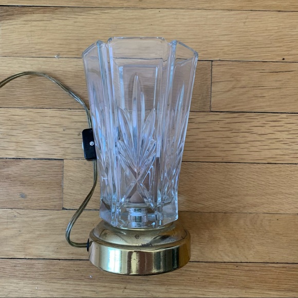 Pair of Two Crystal Brass Lamps - Picture 3 of 3